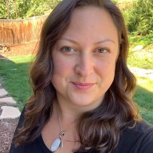 Meet your Posher, Lindsey